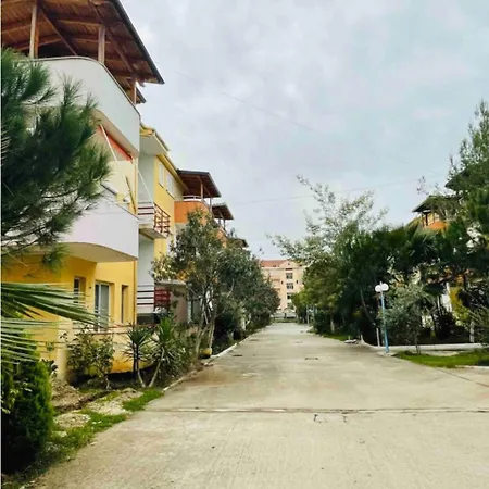 Seaside Апартаменты Голем